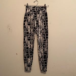 Lily White Leggings